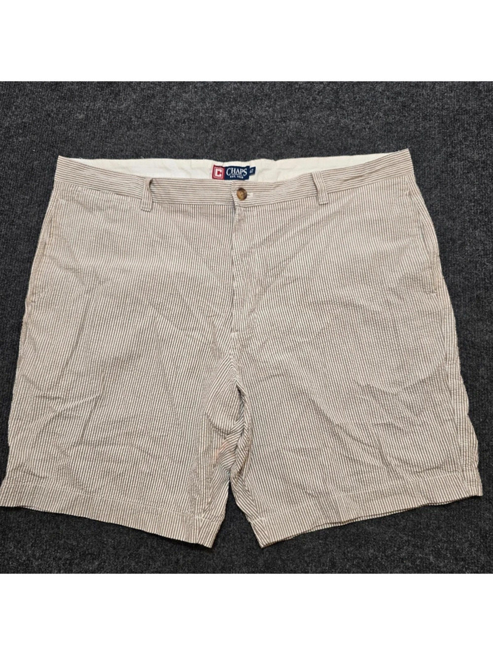 Chaps Mens 42 Tan White Striped Seersucker Chino Shorts Cotton Preppy Golf